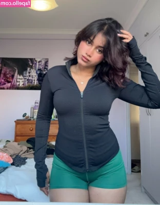 senoritasara - 2 asses is always better than 1 Check your DM for a sexy video from