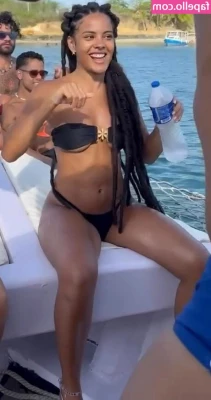 Bella Campos [ bella-campos ] - Quick pussy pic after i came 👀 who’s gonna cum clean it up