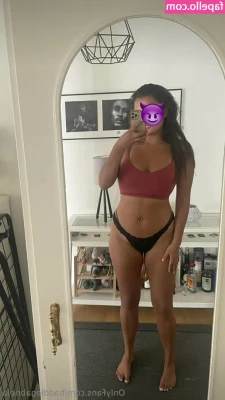baddiegabriela - ooops something's peeking
