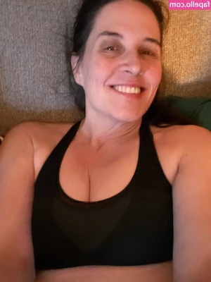 buxommariefree - I got out of the shower and they fucked me to orgasm