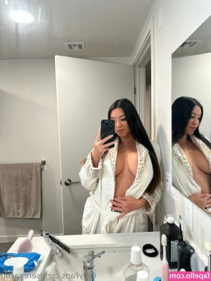 serenasuu [ serenasuu-7 ] - I love rubbing my clit on camera. 😈