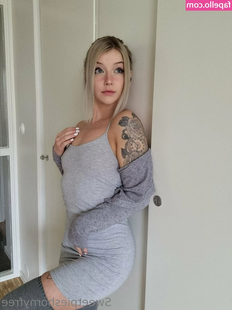 sweetpieshornyfree - If my ass was a hill would you climb it