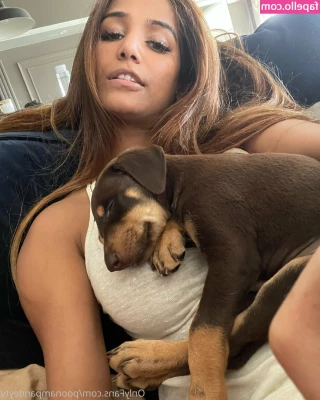 poonampandeytv - you got better when you met me, 😉❣️