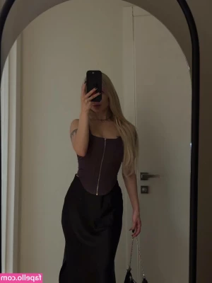 Sorabi - POV shot  Are you imagining your cock there  ready to enter her wet