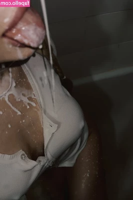 Sorabi - Anyone interested in girl/girl videos? Tip 25$ for that sent directly