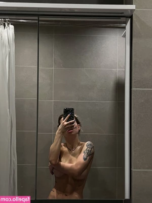 Sorabi - Introducing @hotwife916 If you don't know her you will now. Make sure
