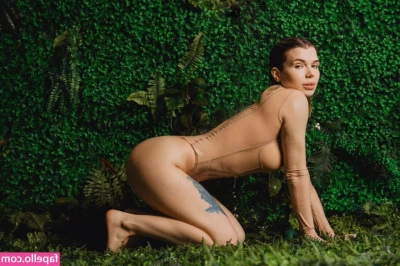 Sorabi - set of me in the woods with my tits out
