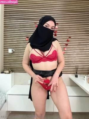 sara_blackk [ sara-blackk ] - I love my body