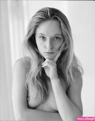 Maria Kn [ maria-kn ] - Hi  it s me  the girl with the cute tiny tits and the pretty cock