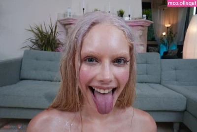 Vivian Lola [ vivian-lola ] - don t forget to swipe left for more