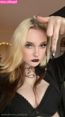 lilhaiilee - Tell me all your secrets ♥️