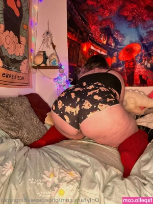 phoebeswaitingroom - Mano hot video su mano geriausia draugė only fans modeli  ir čia