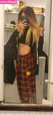 eva_maefem [ eva-maefem ] - Your warm breath against my neck is what I crave. 🥵