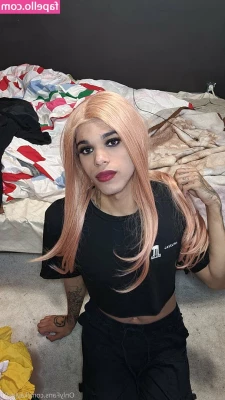 eva_maefem [ eva-maefem ] - Cosmic kitty is back. Exxxxtra frisky too