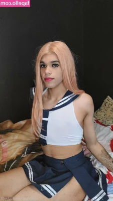 eva_maefem [ eva-maefem ] - Perfect angle for my perfect ass