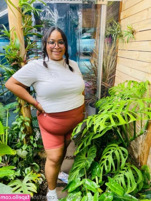 fatthousewifee - There s so better way to relax when you re stressed   can t wait