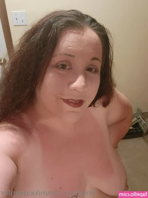 nikkideenfer - Antes de dormir  su manoseo pa dormir como angelito