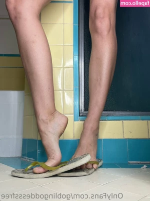goblingoddesssfree - Hi guys   I m doing half off custom vids DM me for requests
