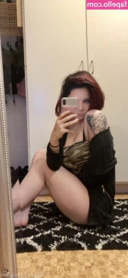 kirbybunny2023 - Do you wanna se my new tattoo    I m waiting to chat withyou babe   DM