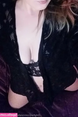onehotmysterymama - Just a slave collared