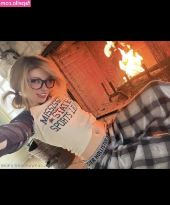 Belle Delphine [ belle-delphine-11 ] - Goodmorning!!! 💕💕💕💕 I'm working all day today but I'll be