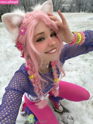 Belle Delphine [ belle-delphine-11 ] - Wanna clean me up?