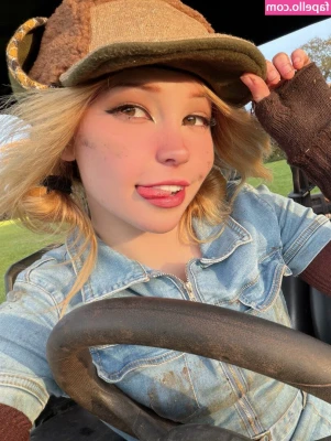 Belle Delphine [ belle-delphine-11 ] - Your dick need me❤️🍌