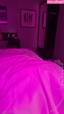 Belle Delphine [ belle-delphine-11 ] - Would you join me at brunch?
