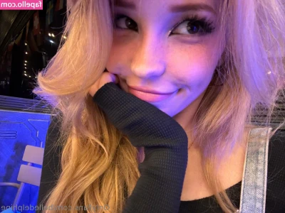 Belle Delphine [ belle-delphine-11 ] - Bent over for you like a good girl ❣️😈