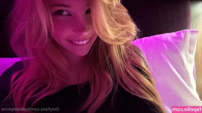 Belle Delphine [ belle-delphine-11 ] - Your place below my feet