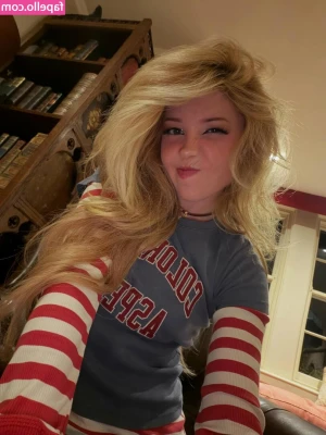 Belle Delphine [ belle-delphine-11 ] - Muah!!!😘😘😘😘😘😘