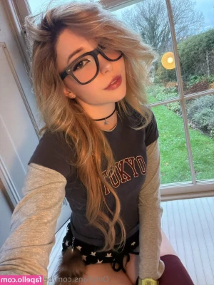 Belle Delphine [ belle-delphine-11 ] - Selfies from last night! 🥰😘😘🤪