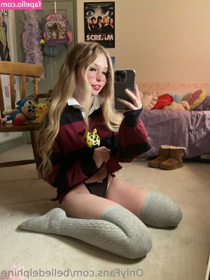 Belle Delphine [ belle-delphine-11 ] - El frío nos pone duro de la verga
