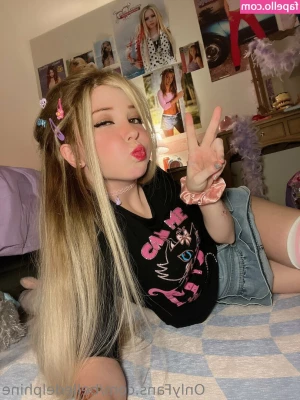 Belle Delphine [ belle-delphine-11 ] - I love my titties