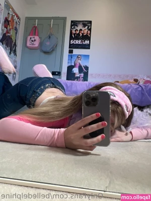 Belle Delphine [ belle-delphine-11 ] - So sleepy! Just finished another custom on MV! 💙💙💙 part 1