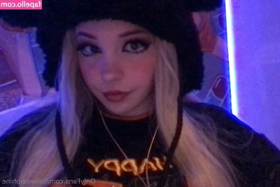 Belle Delphine [ belle-delphine-11 ] - Anyone fancy a go on me?