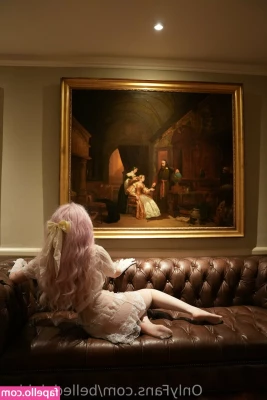 Belle Delphine [ belle-delphine-11 ] - Just teasing the tip