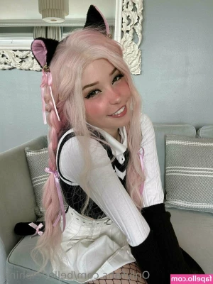 Belle Delphine [ belle-delphine-11 ] - 🏆🥳 𝙘𝙡𝙚𝙖𝙣𝙞𝙣𝙜 𝙪𝙥 𝙩𝙝𝙚