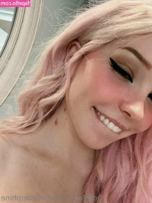 Belle Delphine [ belle-delphine-11 ] - Happy Easter part 1