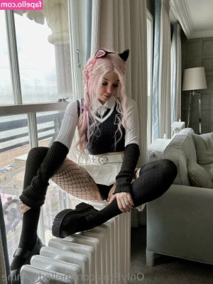 Belle Delphine [ belle-delphine-11 ] - live now
