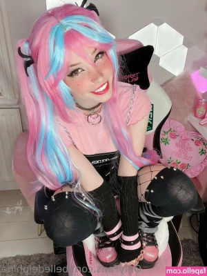 Belle Delphine [ belle-delphine-11 ] - Who doesn t like undressing photos  Hehe  Stick around to fully see