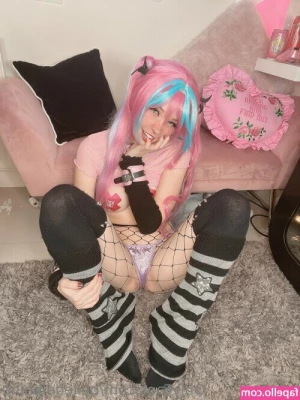 Belle Delphine [ belle-delphine-11 ] - wake up babe, new video just dropped! 🤯 i taste and smell my hairy