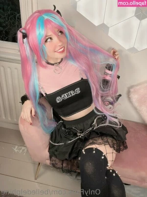 Belle Delphine [ belle-delphine-11 ] - Get on your knees