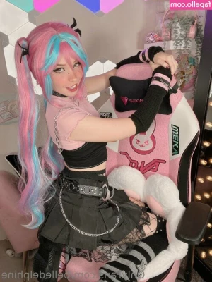 Belle Delphine [ belle-delphine-11 ] - WARNING WET PUSSSSSSSY + HARD NIPPLES part 1