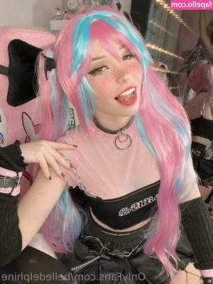 Belle Delphine [ belle-delphine-11 ] - Fall weather hit fast, and I wasn’t ready for it. But here we are!