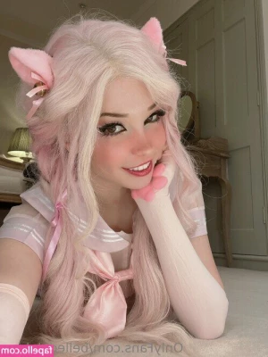 Belle Delphine [ belle-delphine-11 ] - Wie schön das Wasser doch über meine nackte Haut läuft