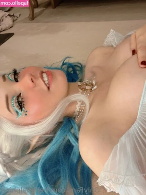 Belle Delphine [ belle-delphine-11 ] - Check your DM (; or tip $20 for me to send to you!