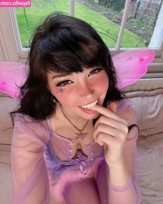 Belle Delphine [ belle-delphine-11 ] - This time I wanted him on his front so I could watch every detail of