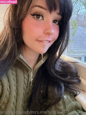Belle Delphine [ belle-delphine-11 ] - Exhausted but still SMILING     Photographer  Buttercos