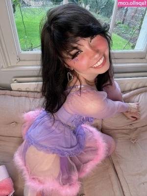 Belle Delphine [ belle-delphine-11 ] - After my shower I love spreading lips thinking about all the big cock part 1